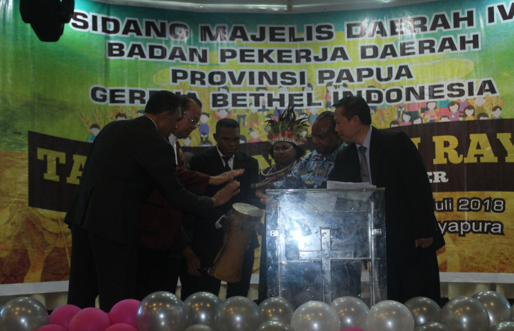 Gereja Diminta Bermitra Dengan Pemerintah Membangun di Papua